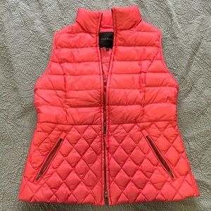 Talbots pink puffer vest size S, Down fill with Nylon outter